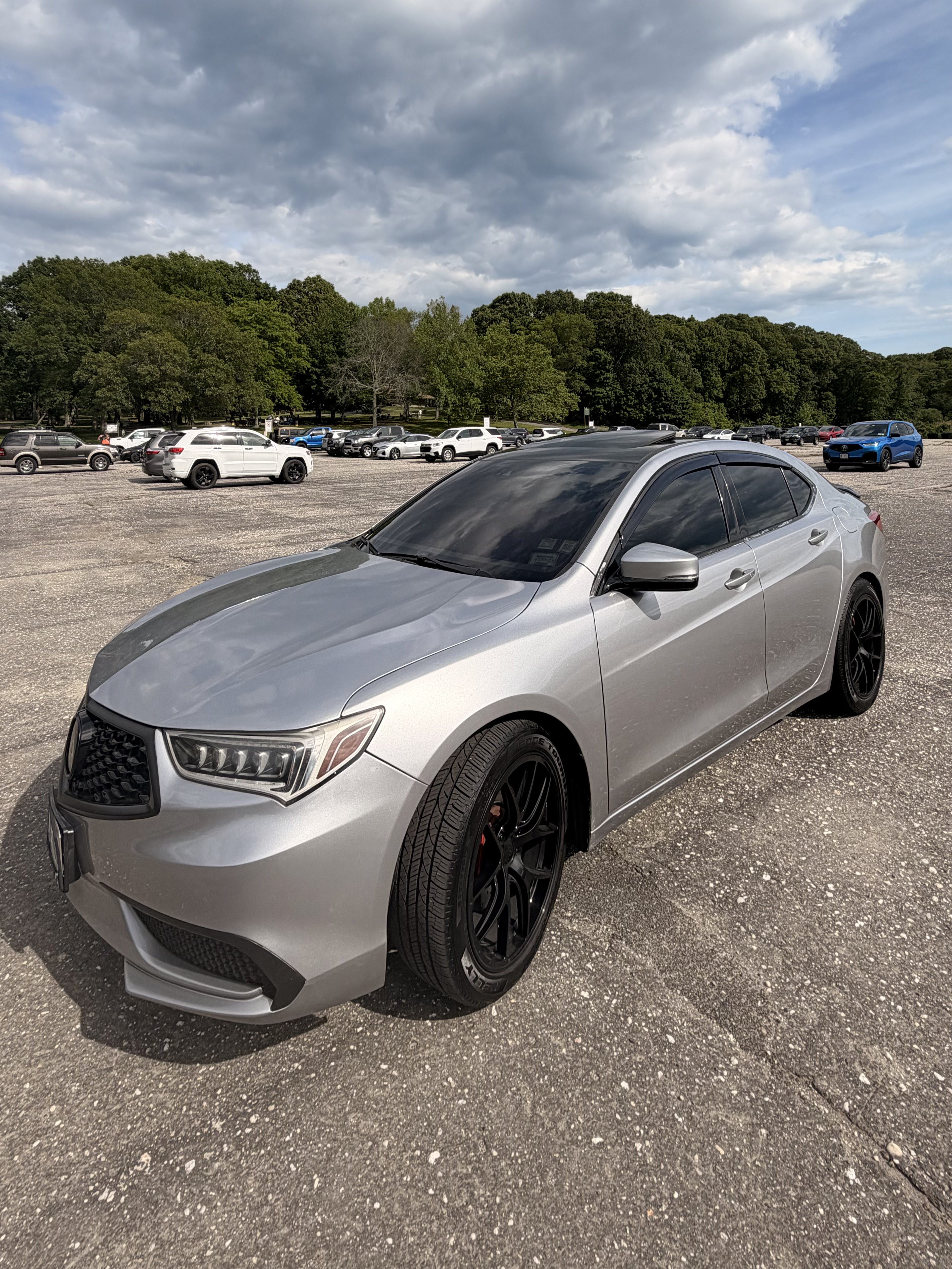 Used 2019 Acura TLX w/ Technology Package FWD image 13