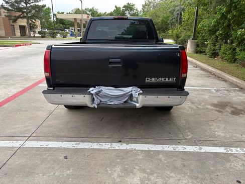 Used 1998 Chevrolet Silverado 1500 2WD Regular Cab w/ Preferred Equipment Group 3 image 6