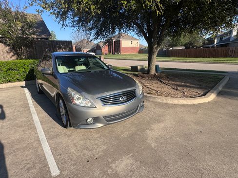 Used 2012 INFINITI G37 Journey w/ Premium Pkg image 5