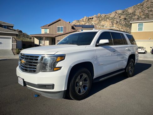 Used 2020 Chevrolet Tahoe LS image 2