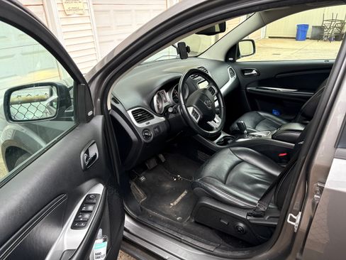 Used 2013 Dodge Journey Crew w/ Flexible Seating Group image 8