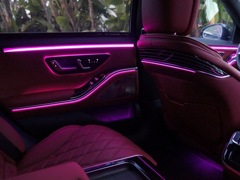 Used 2024 Mercedes-Benz S 580e 4MATIC Sedan image 22