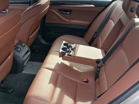 Used 2012 BMW 528i xDrive Sedan image 11