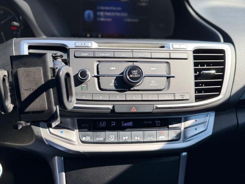 Used 2014 Honda Accord Sport image 13