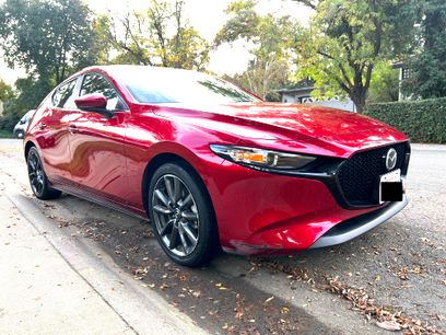 Used 2020 MAZDA MAZDA3 Hatchback w/ Preferred Package