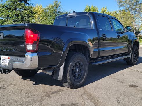 Used 2019 Toyota Tacoma SR5 image 6