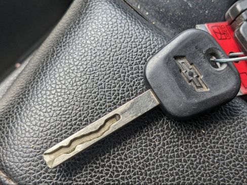 Used 2017 Chevrolet Silverado 1500 LTZ Z71 w/ LTZ Plus Package image 16