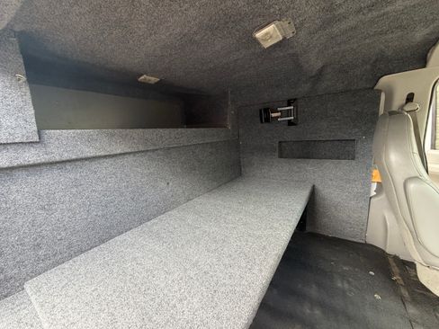 Used 2008 Ford E-150 and Econoline 150 Extended RWD image 21