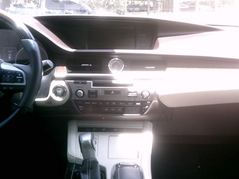 Used 2017 Lexus ES 350 FWD image 15