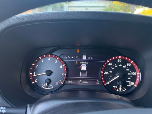 Used 2022 Nissan Frontier PRO-4X w/ Pro-4X Premium Package AWD/4WD image 6