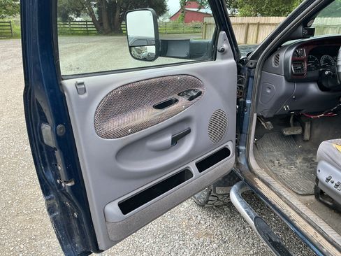 Used 2002 Dodge Ram 2500 Truck 4x4 Quad Cab image 14