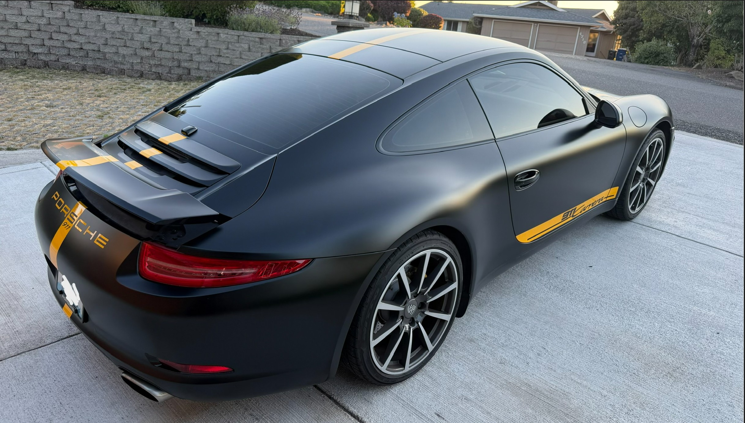 Used 2013 Porsche 911 Carrera image 8