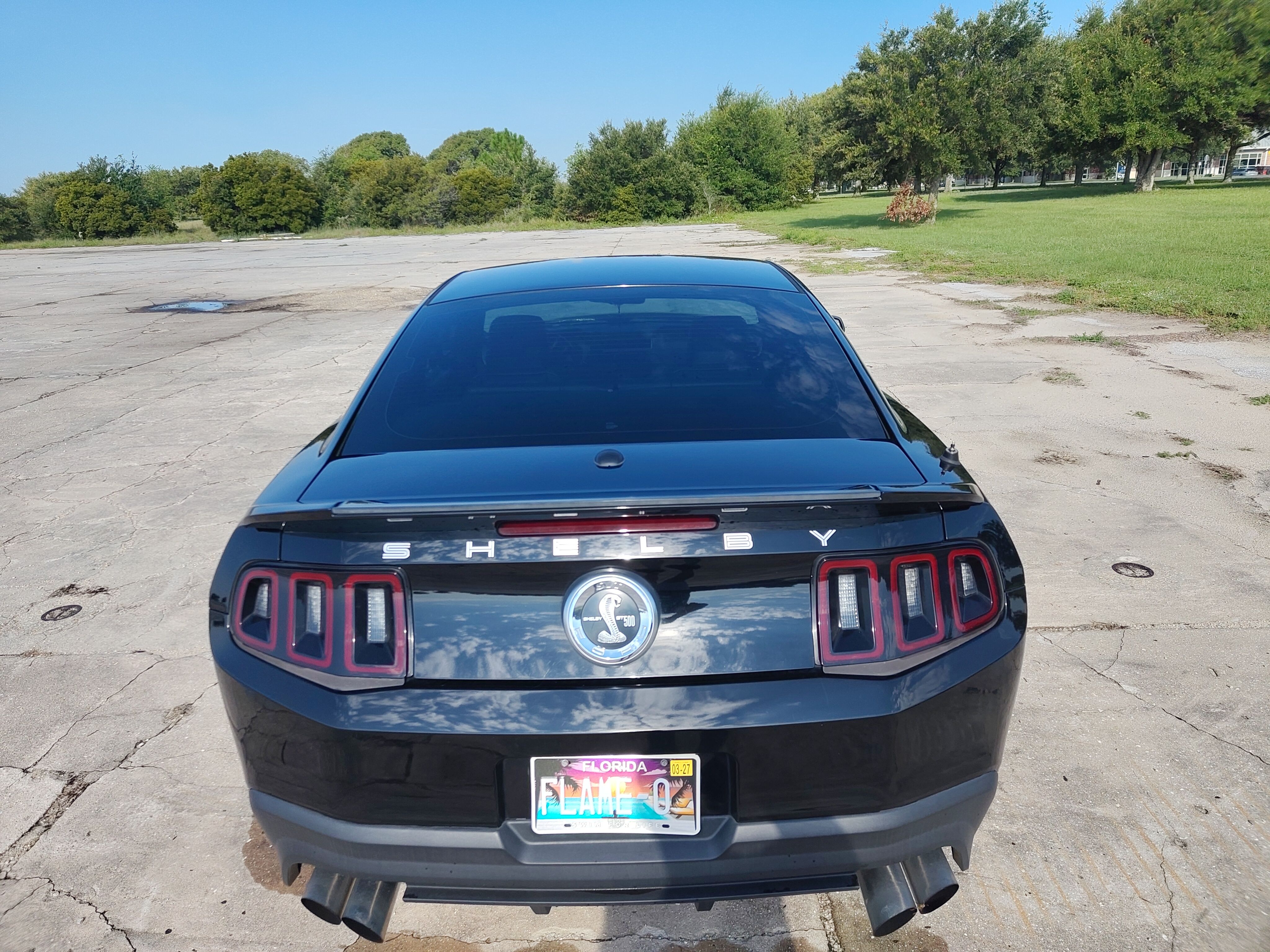 Used 2012 Ford Mustang Shelby GT500 w/ SVT Performance Pkg RWD image 29