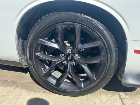 Used 2019 Dodge Challenger GT w/ Blacktop Package RWD image 10
