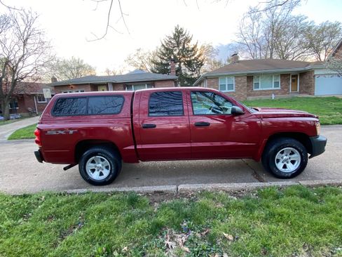 Used 2008 Dodge Dakota SXT image 10