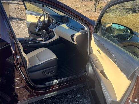 Used 2018 Lexus NX 300h AWD w/ Comfort Package image 13