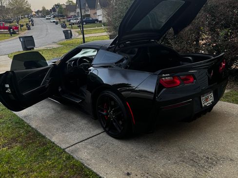 Used 2015 Chevrolet Corvette Stingray Coupe w/ 3LT Preferred Equipment Group image 10