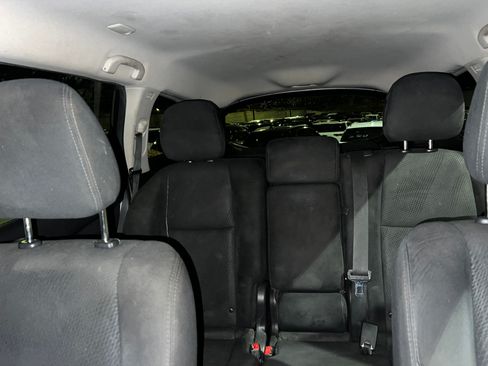 Used 2015 Nissan Pathfinder S image 9