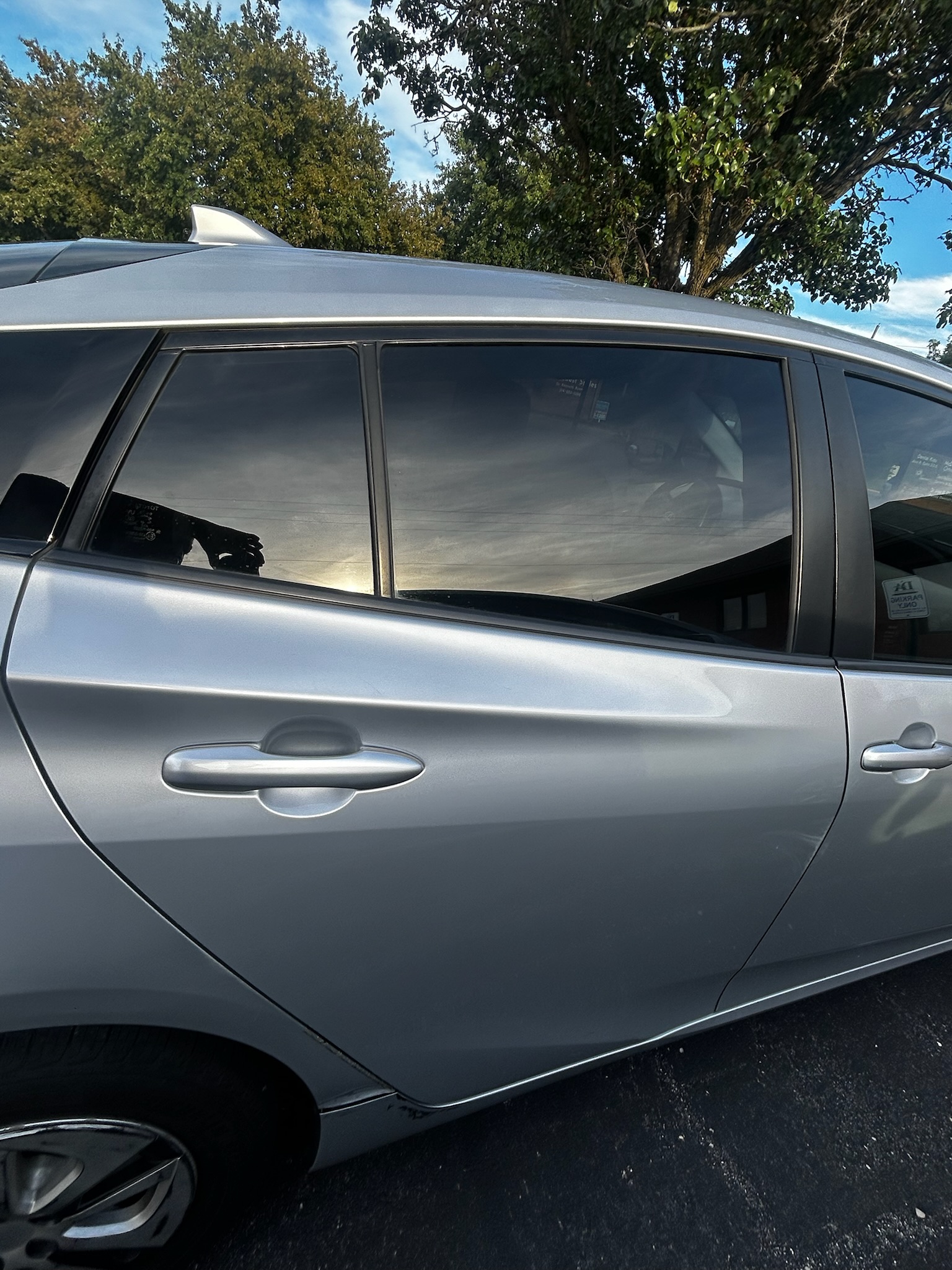 Used 2018 Toyota Prius Two FWD image 12