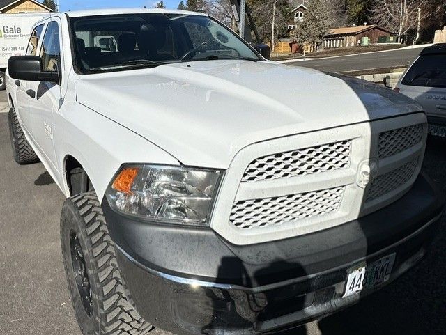 Used 2013 RAM 1500 ST w/ SXT Appearance Group AWD/4WD image 2