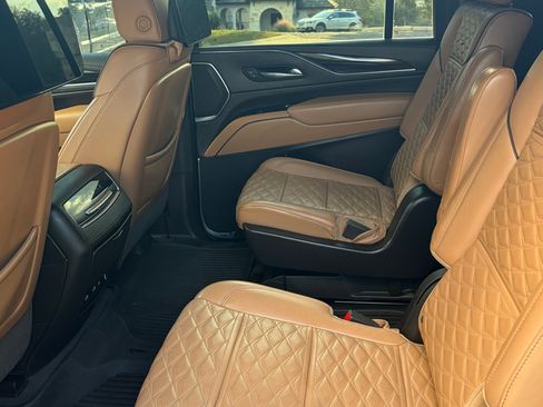 Used 2021 Cadillac Escalade ESV Sport w/ Driver Assist Tech Package image 9