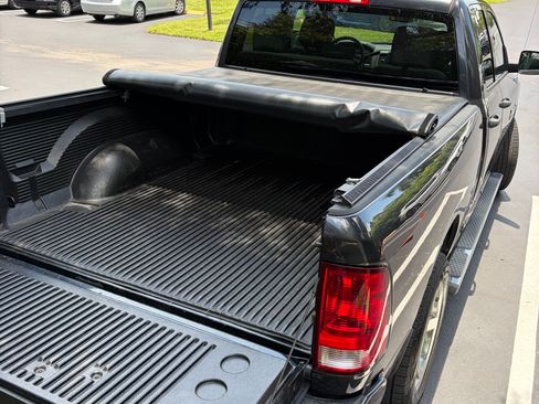 Used 2014 RAM 1500 Express AWD/4WD image 6