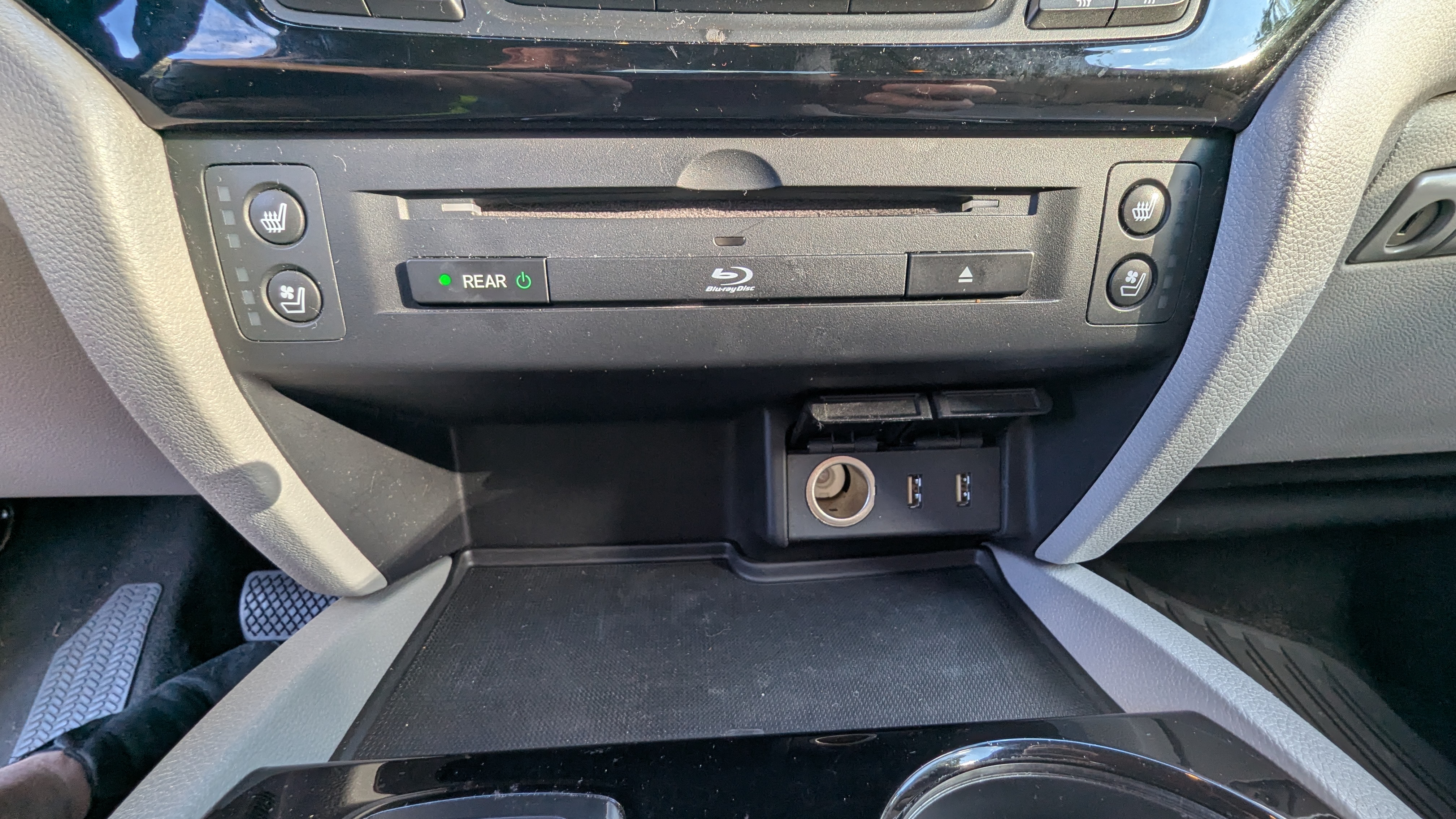 Used 2016 Honda Pilot Elite image 23