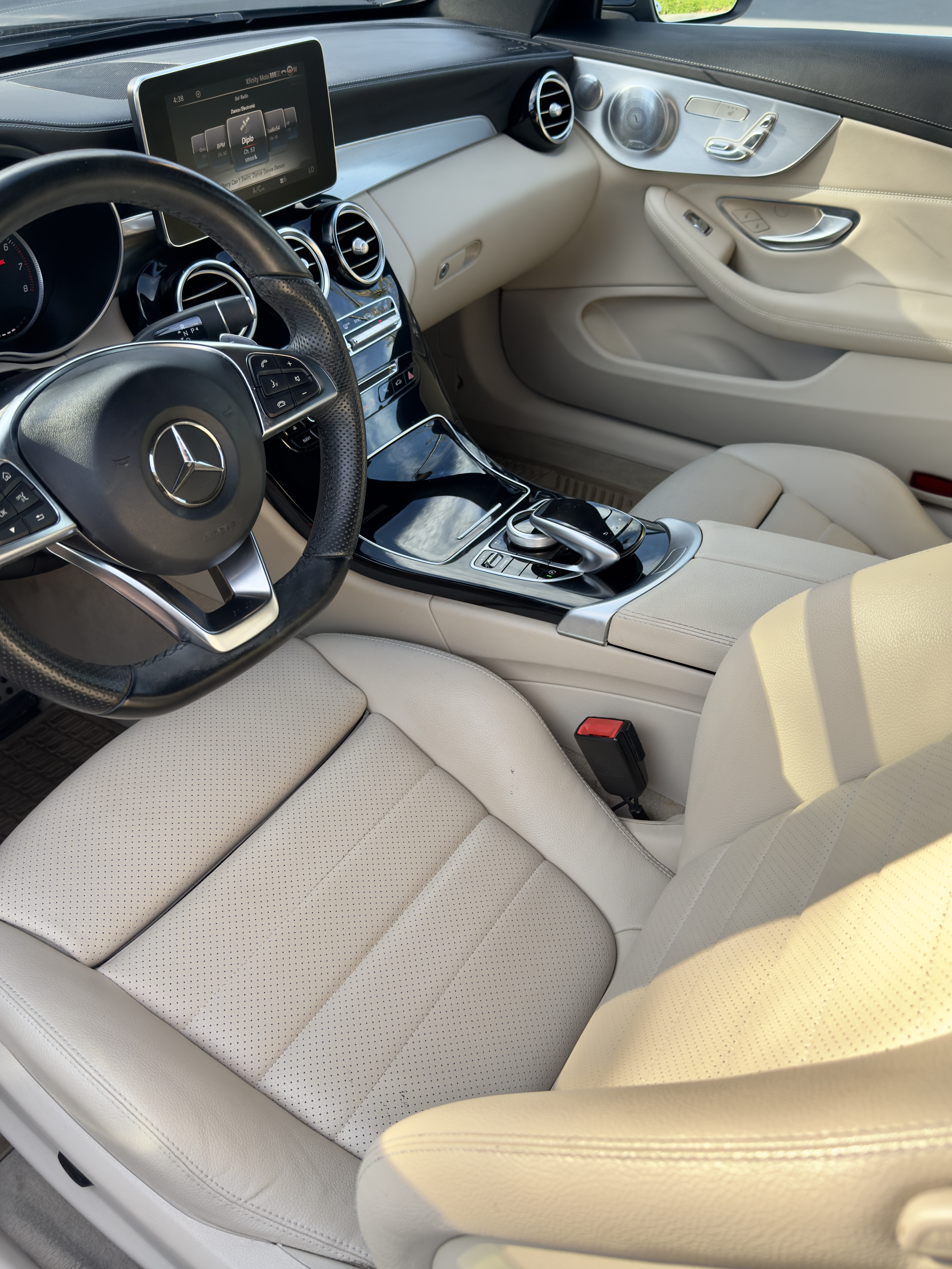 Used 2017 Mercedes-Benz C 300 Coupe image 11