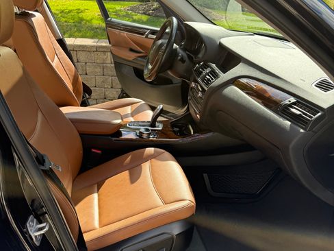 Used 2015 BMW X3 xDrive28i image 16