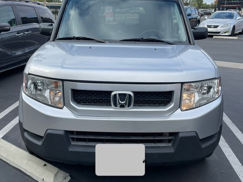 Used 2010 Honda Element EX image 2