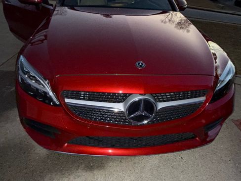 Used 2019 Mercedes-Benz C 300 Cabriolet image 2