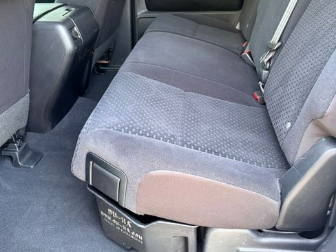 Used 2010 Toyota Tundra 4x4 Double Cab image 14