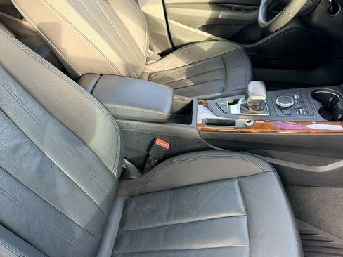 Used 2018 Audi A4 2.0T Ultra Premium w/ Convenience Package FWD image 10