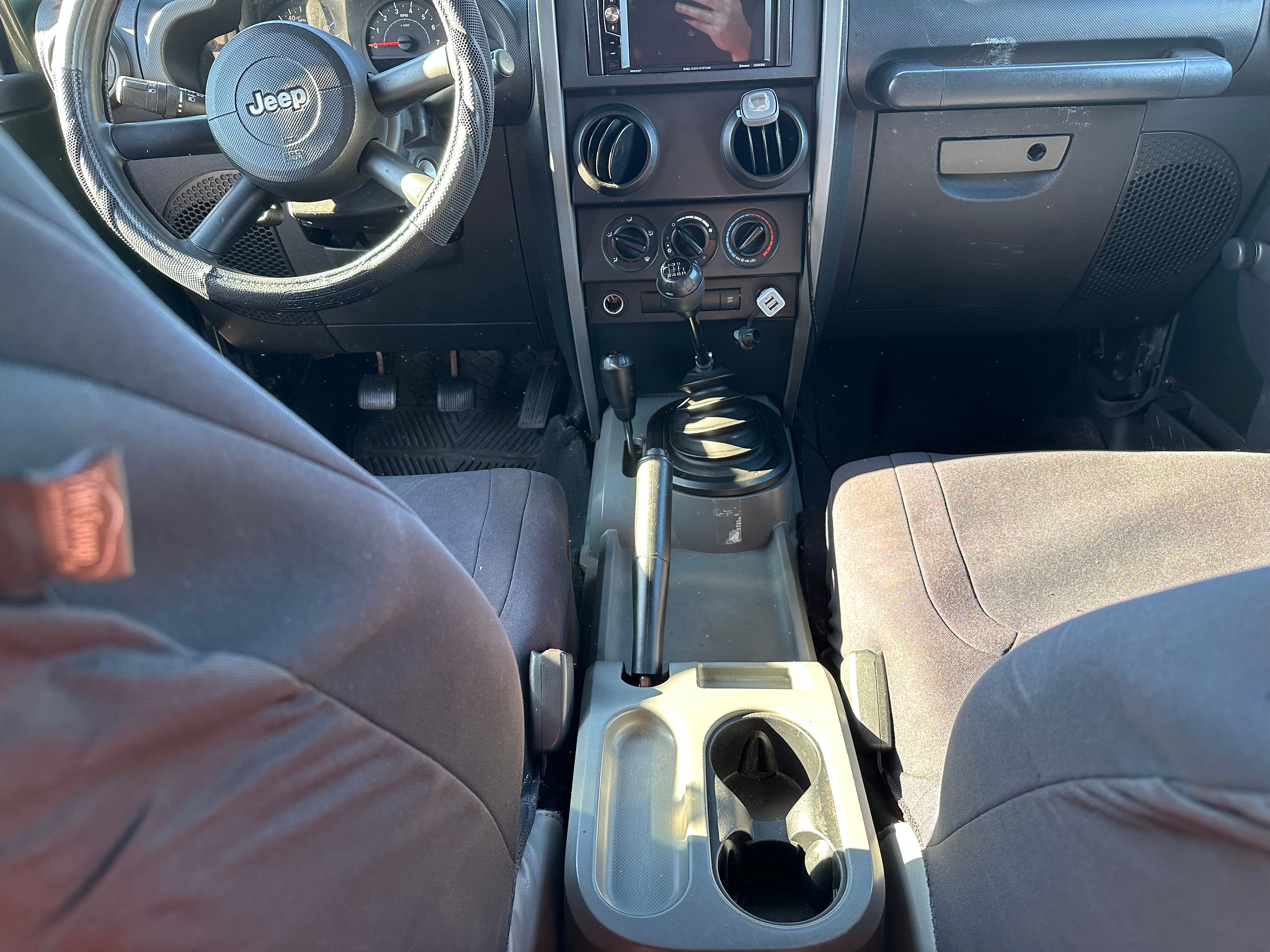 Used 2008 Jeep Wrangler X AWD/4WD image 9