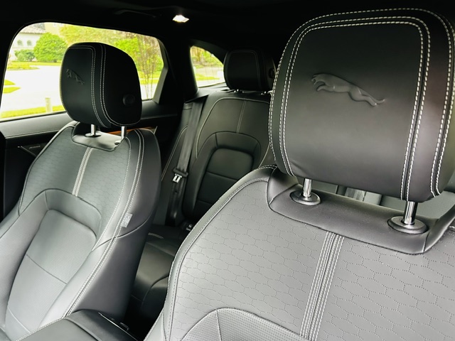 Used 2026 Jaguar F-PACE R-Dynamic S AWD/4WD image 6