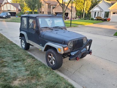 Used 2000 Jeep Wrangler SE