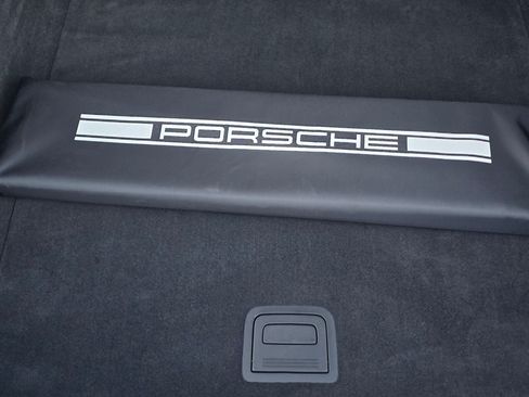 Used 2017 Porsche Panamera 4 image 6