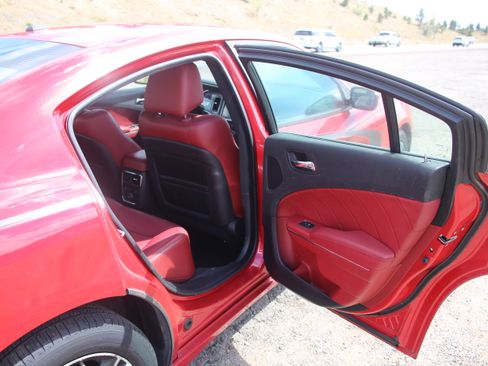 Used 2013 Dodge Charger R/T AWD/4WD image 18