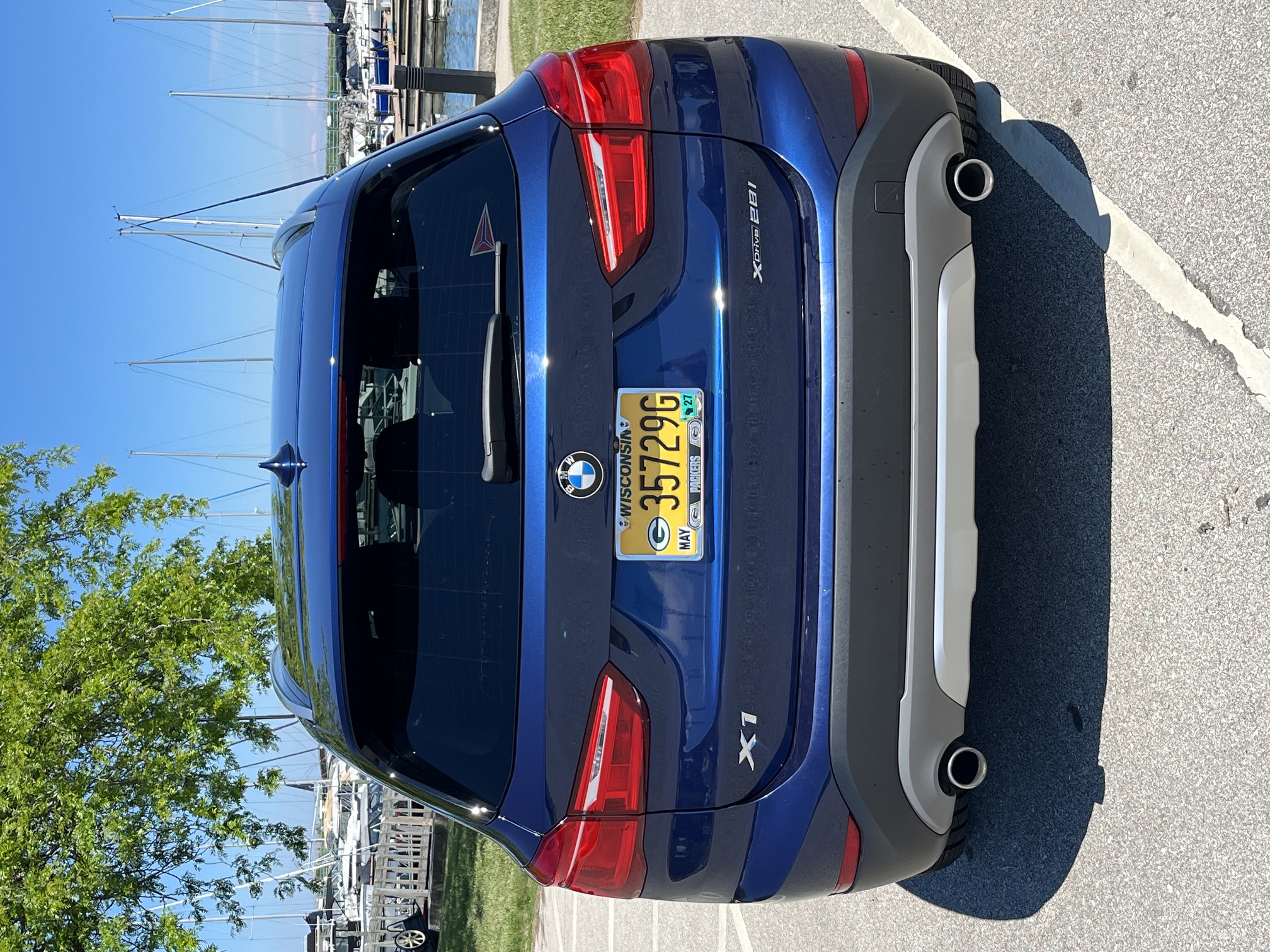 Used 2018 BMW X1 xDrive28i w/ Premium Package AWD/4WD image 2