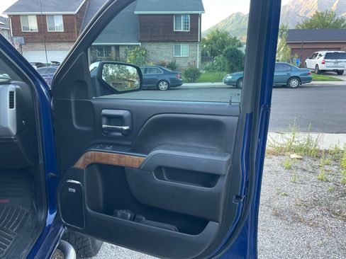 Used 2015 GMC Sierra 2500 SLT w/ Driver Alert Package image 15