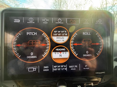 Used 2012 Jeep Wrangler Rubicon w/ PWR Convenience Group image 14