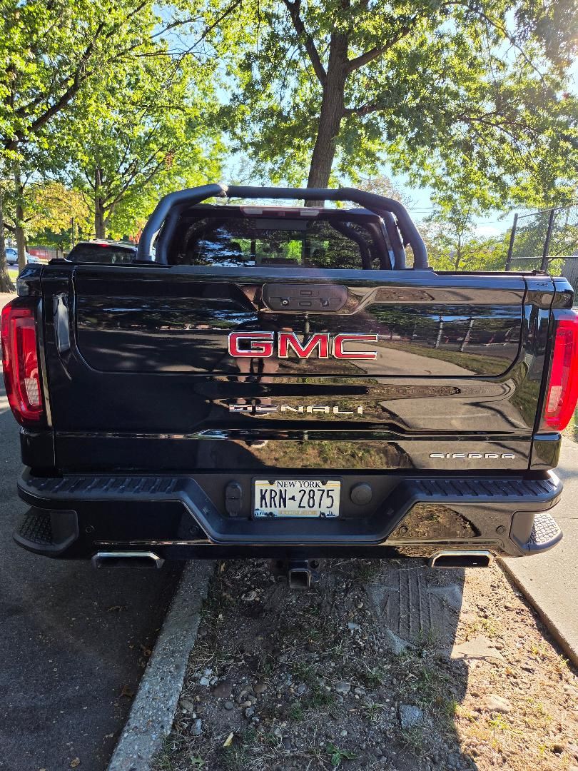 Used 2019 GMC Sierra 1500 Denali w/ Denali Ultimate Package AWD/4WD image 12