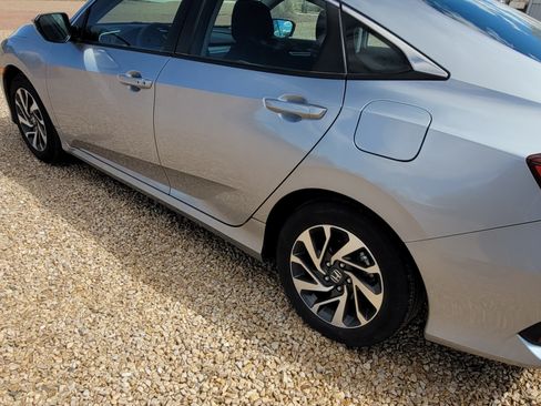 Used 2017 Honda Civic EX image 12