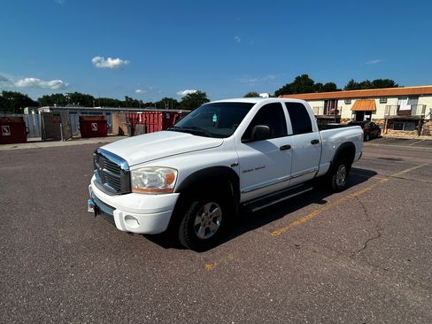 Used 2006 Dodge Ram 1500 Truck Laramie AWD/4WD image 1