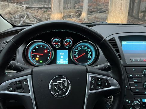 Used 2011 Buick Regal CXL Turbo w/ TO2 Preferred Equipment Group image 13