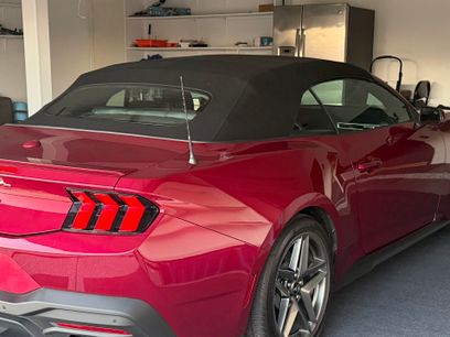 Used 2025 Ford Mustang Premium