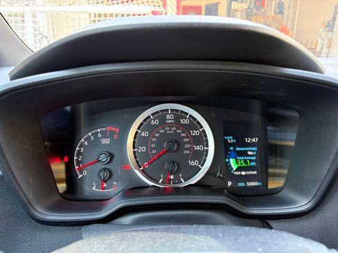 Used 2020 Toyota Corolla SE image 12