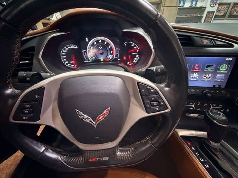 Used 2017 Chevrolet Corvette Z06 image 11