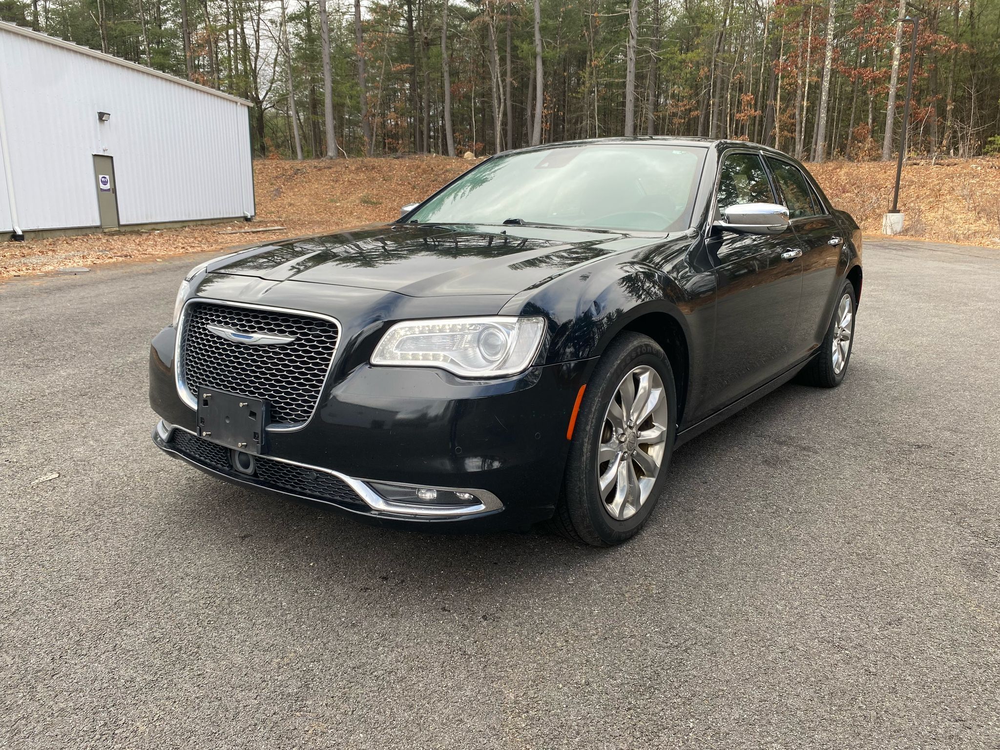 Used 2015 Chrysler 300 C w/ Light Group AWD/4WD image 1