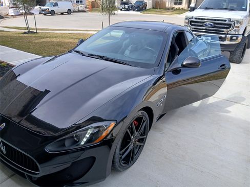 Used 2017 Maserati GranTurismo MC image 1